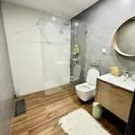 Valadares House
