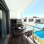 Casa de Férias Valadares House