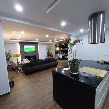 Valadares House Semesterbostad Corroios