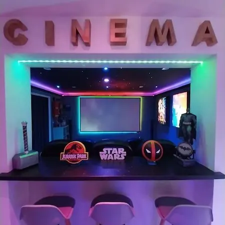 Valadares House Corroios