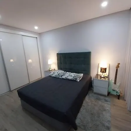 Valadares House