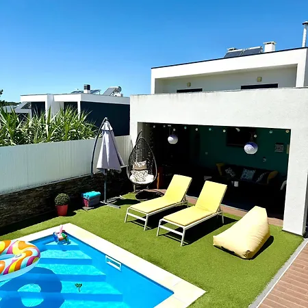 Valadares House Semesterbostad *