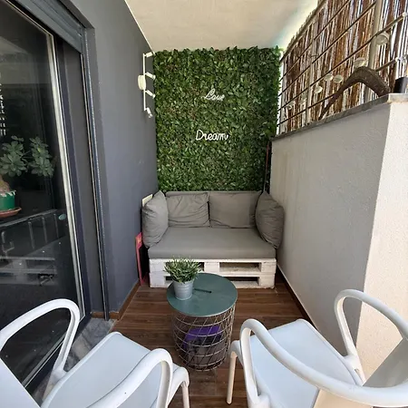 Valadares House Semesterbostad *